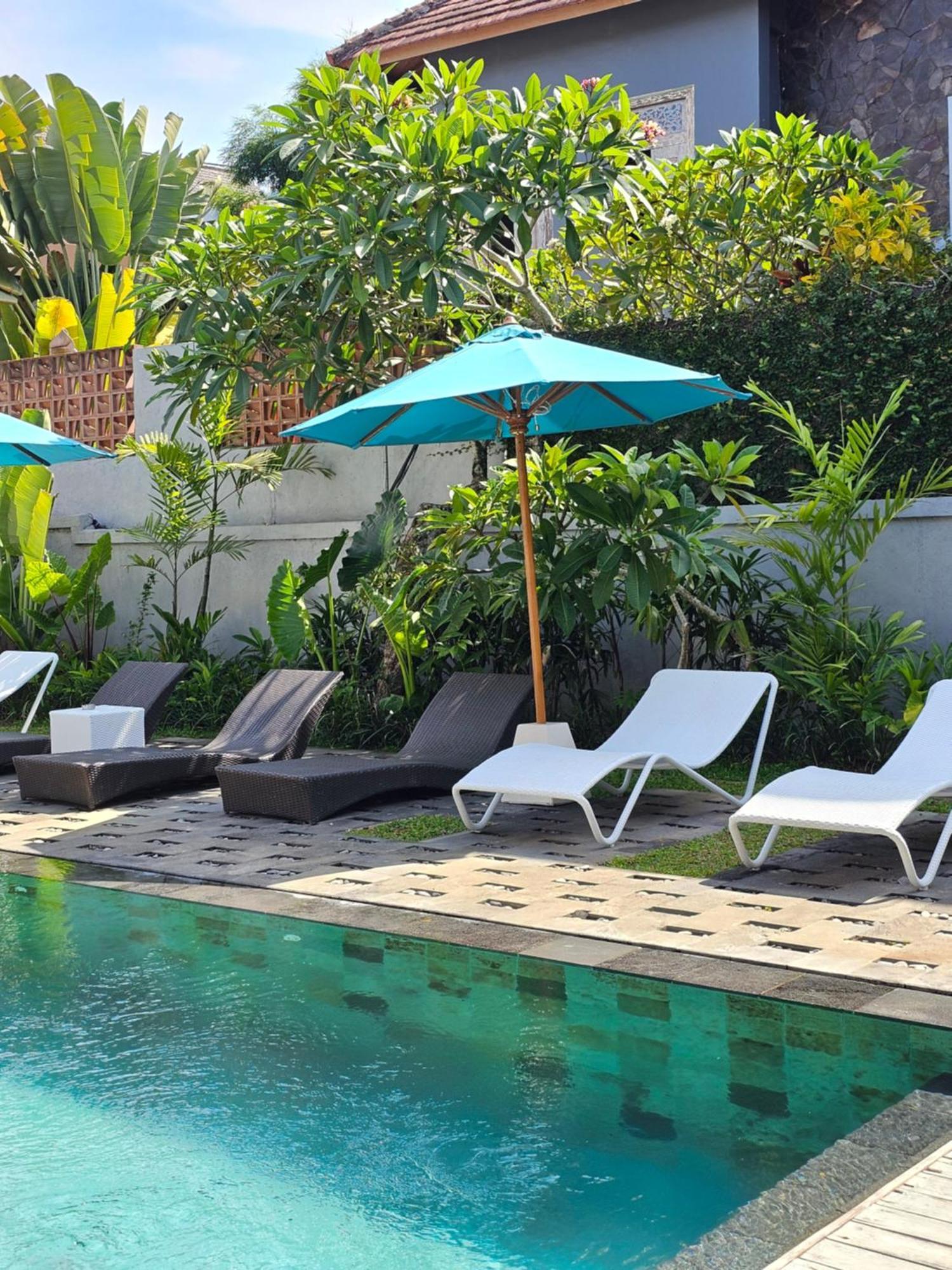 Chandi Hotel Ubud Esterno foto