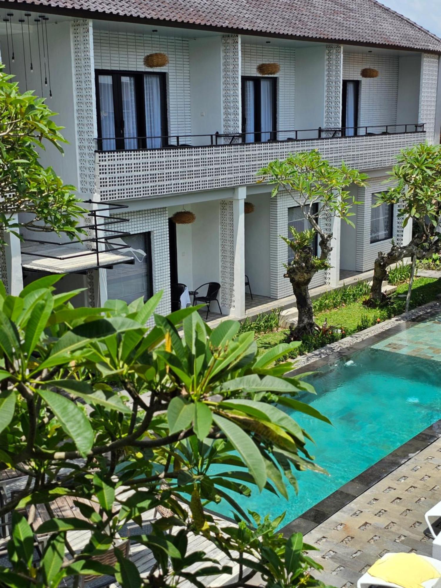 Chandi Hotel Ubud Esterno foto