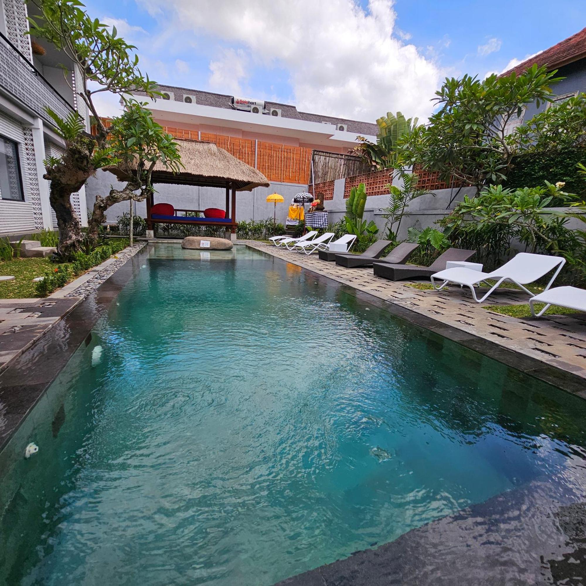 Chandi Hotel Ubud Esterno foto